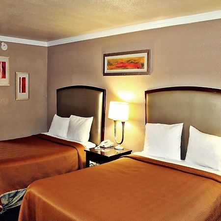 The Inn At Alamo / Riverwalk / Convention Center سان أنطونيو الغرفة الصورة