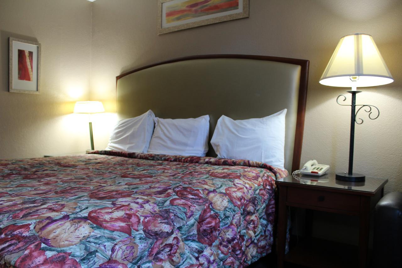 The Inn At Alamo / Riverwalk / Convention Center سان أنطونيو المظهر الخارجي الصورة