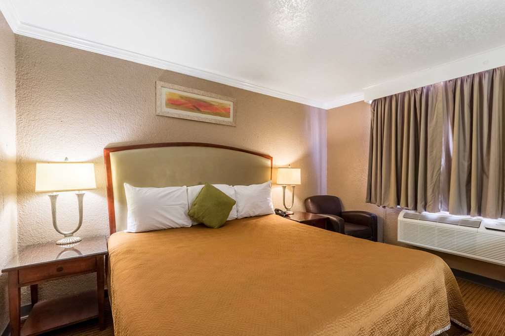 The Inn At Alamo / Riverwalk / Convention Center سان أنطونيو الغرفة الصورة