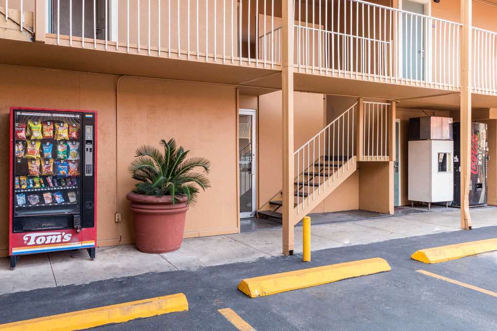 The Inn At Alamo / Riverwalk / Convention Center سان أنطونيو وسائل الراحة الصورة